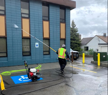 Commercial-Window-Washing-Anchorage-AK